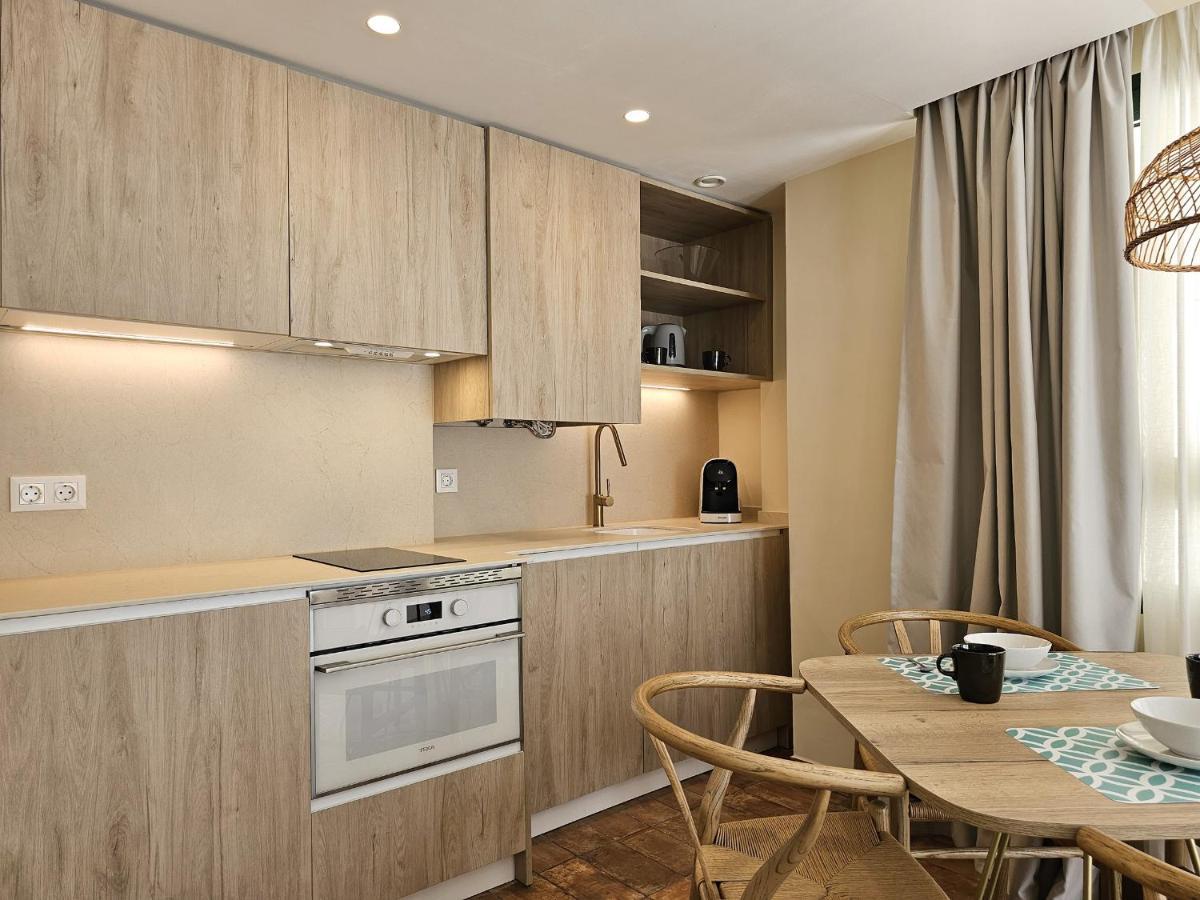 Apartamentos Las Ciencias R Valencia Bagian luar foto