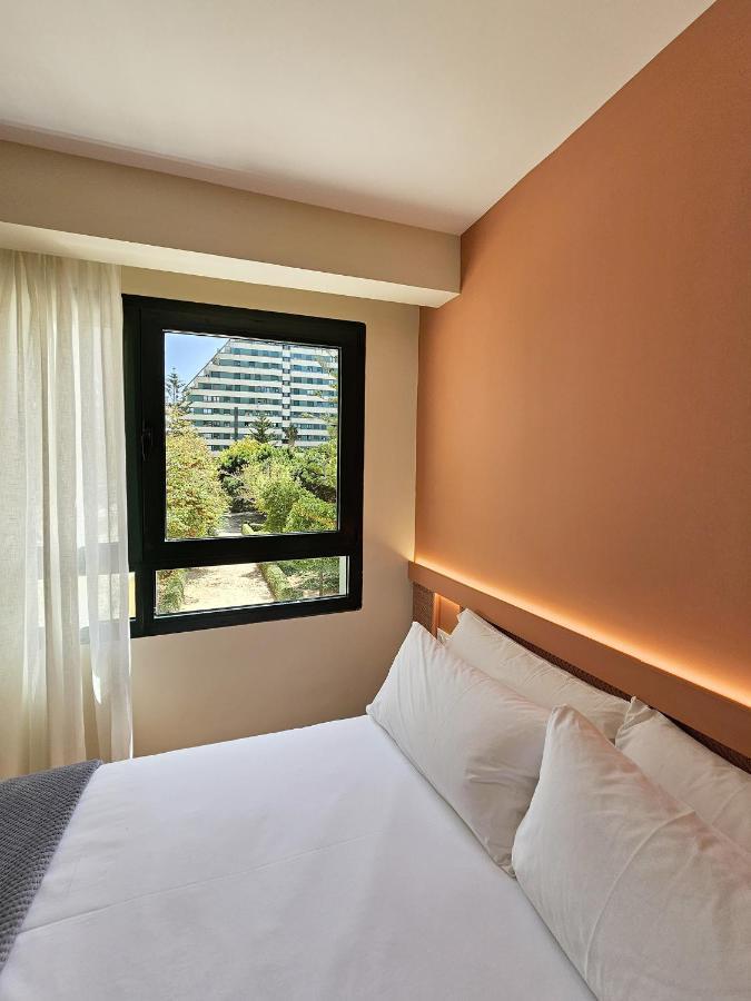 Apartamentos Las Ciencias R Valencia Bagian luar foto