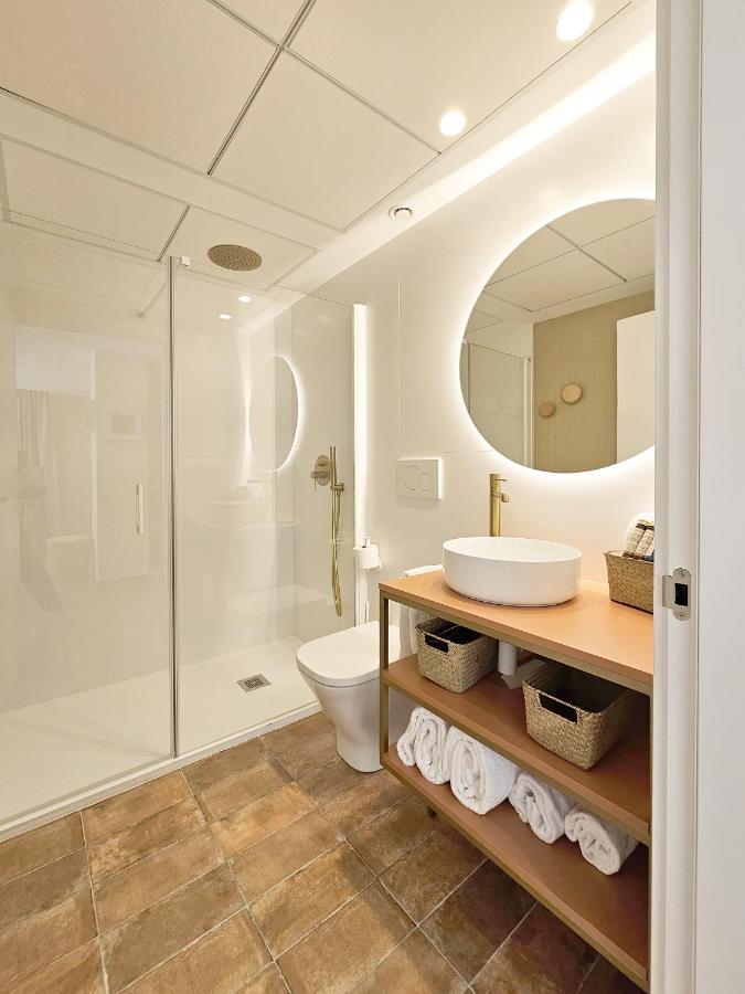 Apartamentos Las Ciencias R Valencia Bagian luar foto