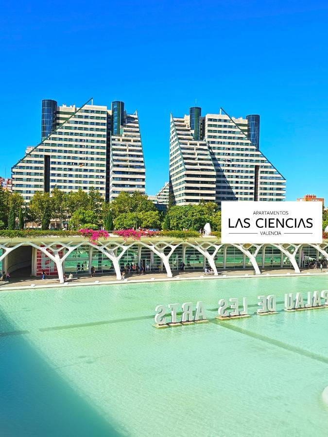 Apartamentos Las Ciencias R Valencia Bagian luar foto