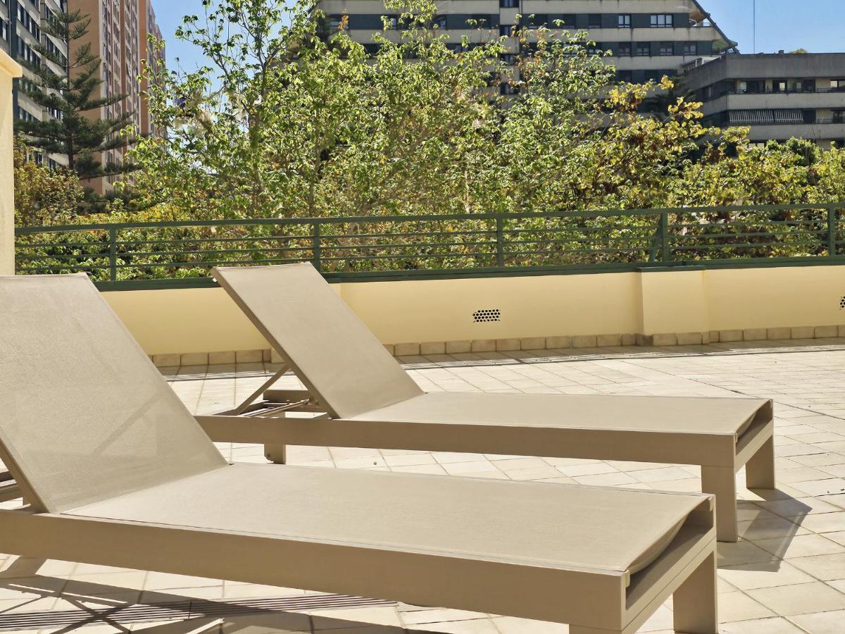 Apartamentos Las Ciencias R Valencia Bagian luar foto