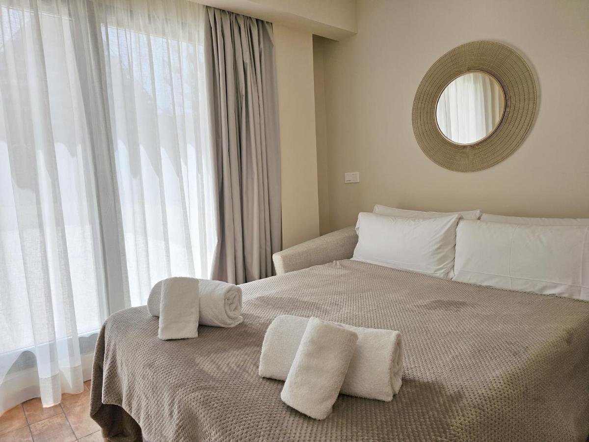 Apartamentos Las Ciencias R Valencia Bagian luar foto